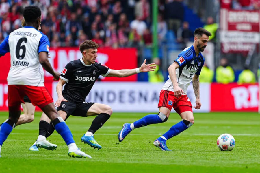 Hamburger SV vs SC Freiburg (20:30 – 10/05) | Xem lại trận đấu