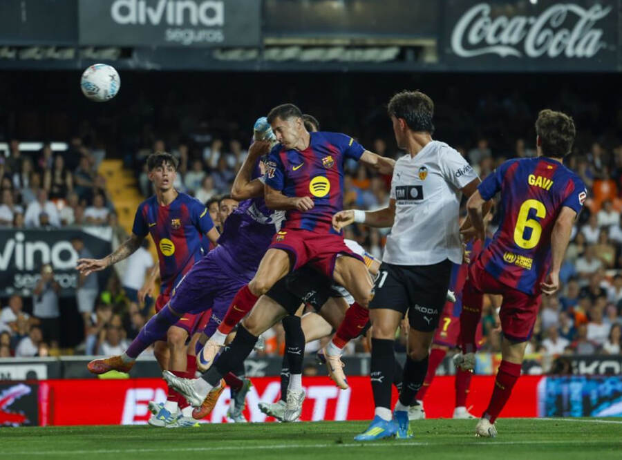 Valencia CF vs Barcelona (02:00 – 24/05) | Xem lại trận đấu